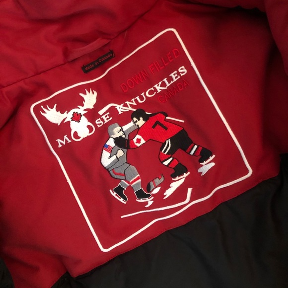 MOOSE KNUCKLE DEEP RED STIRLING PARKA (used twice) - Picture 6 of 8